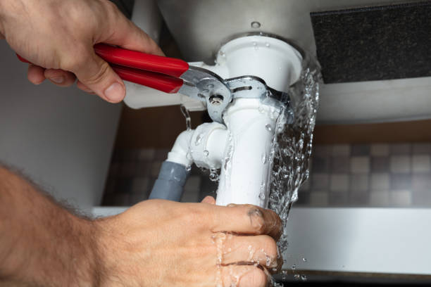 Best Water damage restoration process  in Herington, KS